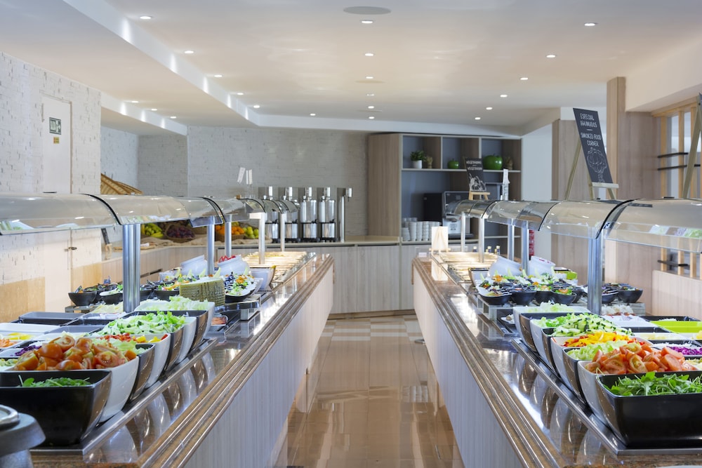 Hotel HSM SOlivera — Restaurant & bars in Peguera, Balearic Islands