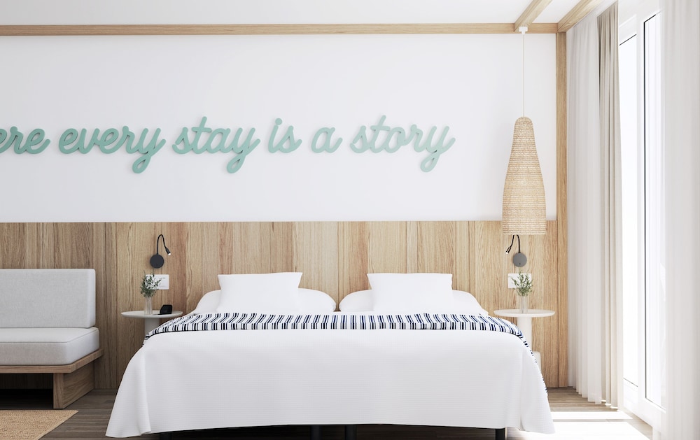 Hotel HSM Sándalo Beach — Hotel rooms in Magaluf, Balearic Islands