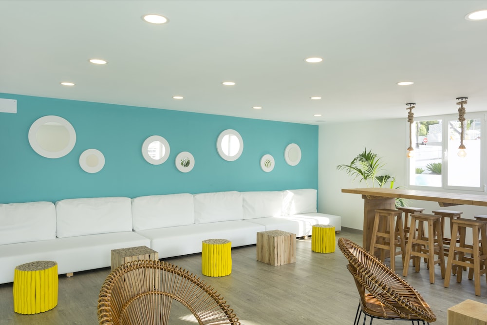 Hotel HSM Sándalo Beach — Hotel rooms in Magaluf, Balearic Islands