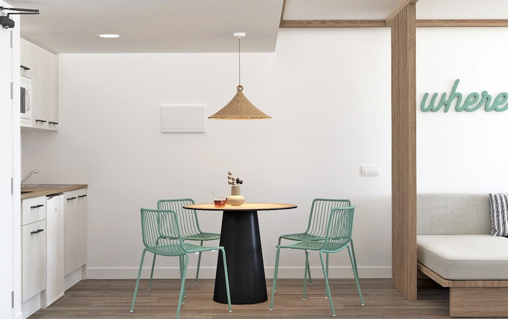Hotel HSM Sándalo Beach — Hotel rooms in Magaluf, Balearic Islands