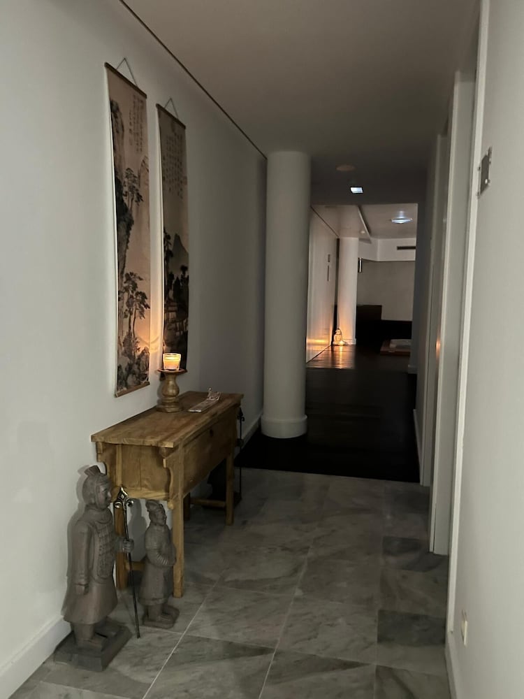 Hyde Park Lane — Spa in Puerto del Carmen, Canary Islands