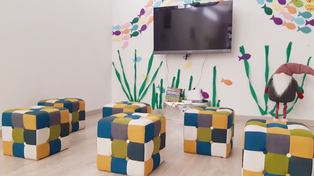 Hyde Park Lane — Attractions for children in Puerto del Carmen, Canary Islands