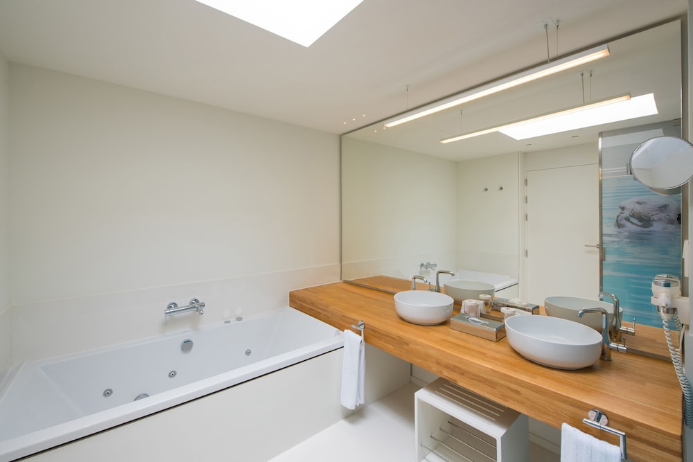 JOIA Salomé by Iberostar -Adults Only — Hotel rooms in Costa Adeje, Canary Islands