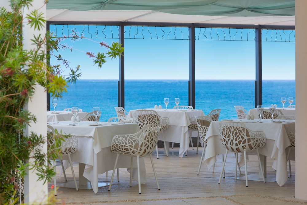 JOIA Salomé by Iberostar -Adults Only — Restaurant & bars in Costa Adeje, Canary Islands