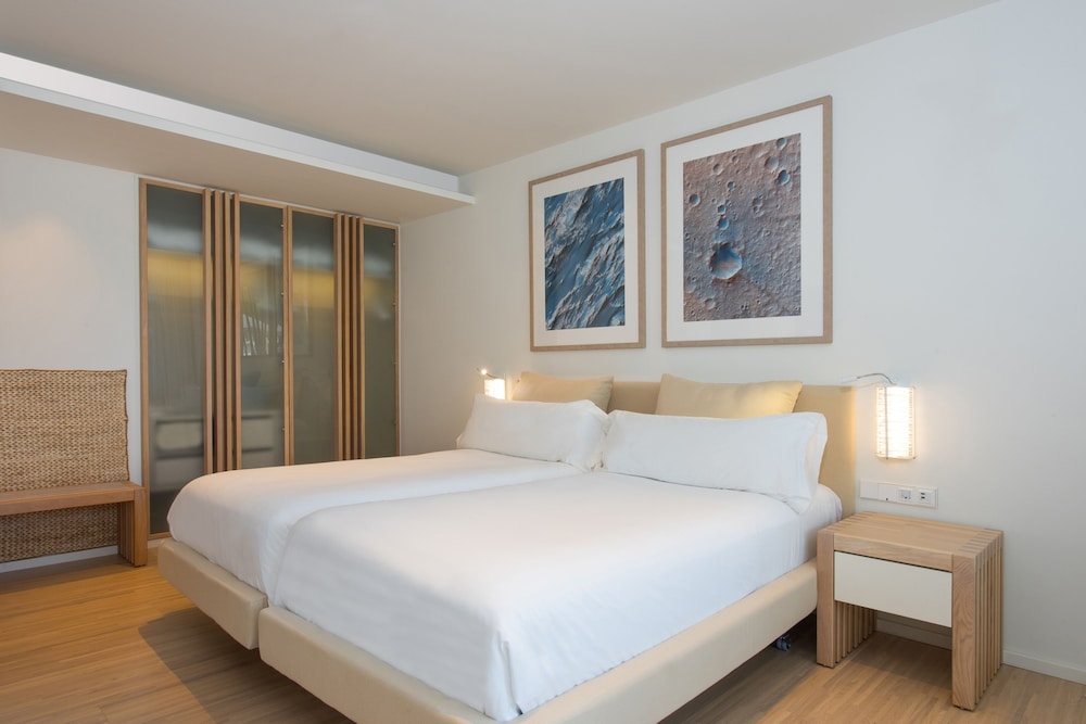 JOIA Salomé by Iberostar -Adults Only — Hotel rooms in Costa Adeje, Canary Islands