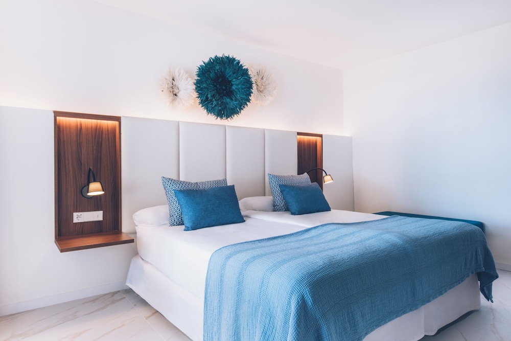 Iberostar Selection Playa de Muro Village — Hotel rooms in Playa de Muro, Balearic Islands