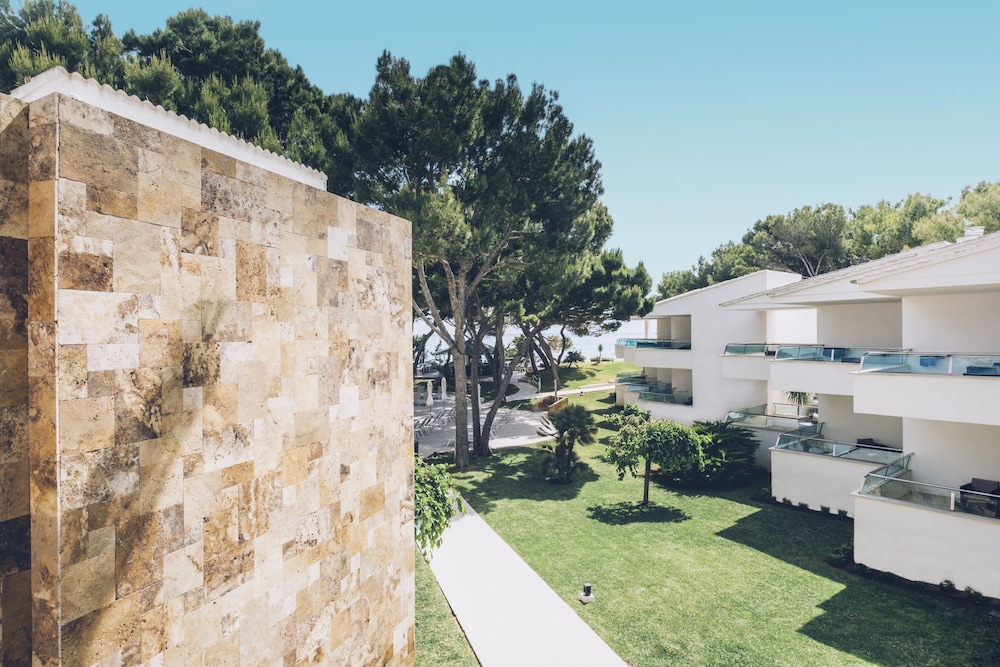 Iberostar Selection Playa de Muro Village — Hotel building in Playa de Muro, Balearic Islands