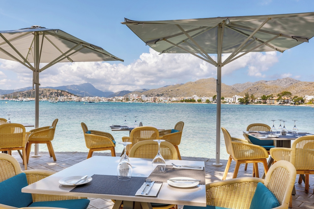 Hotel Illa D'Or — Restaurant & bars in Puerto Pollensa, Balearic Islands