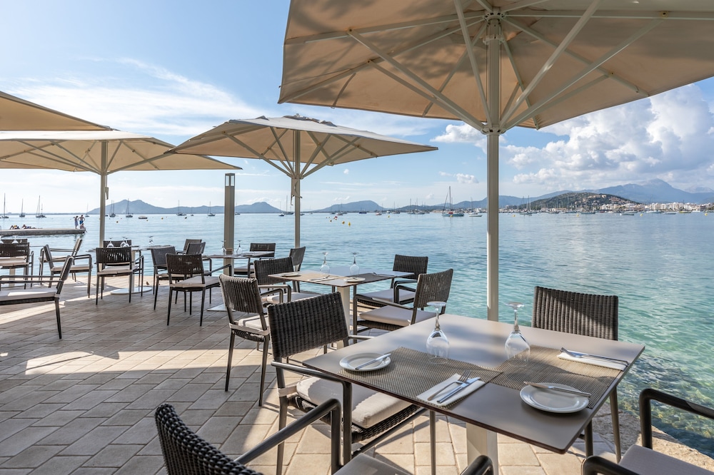 Hotel Illa D'Or — Restaurant & bars in Puerto Pollensa, Balearic Islands