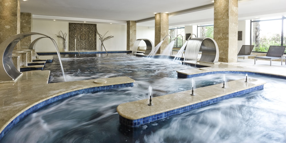 Insotel Fenicia Prestige Suites & Spa — Facilities in Santa Eulalia, Balearic Islands