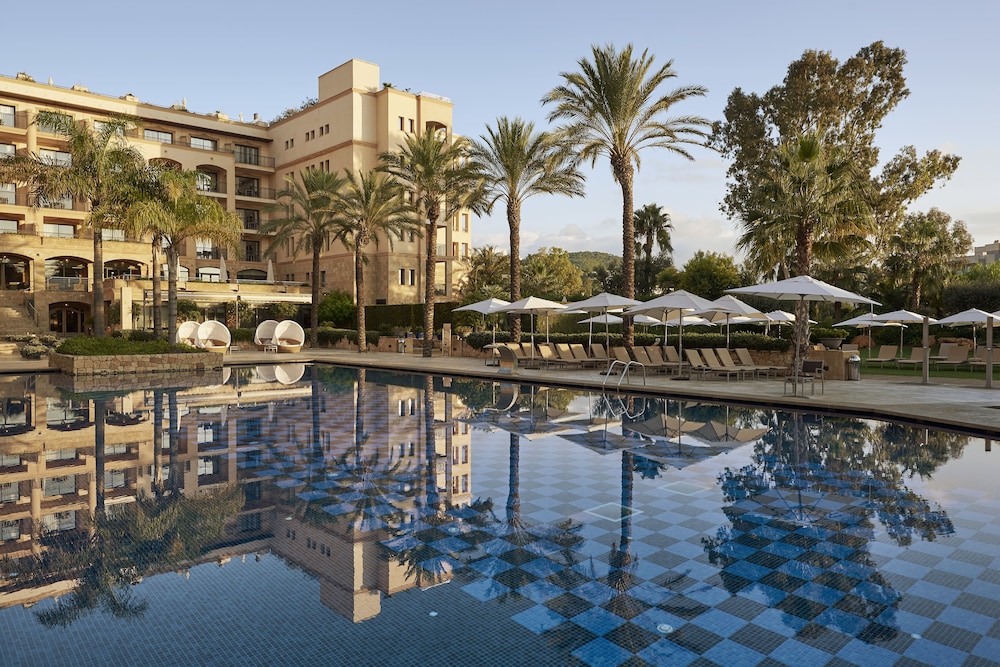 Insotel Fenicia Prestige Suites & Spa — Pool in Santa Eulalia, Balearic Islands