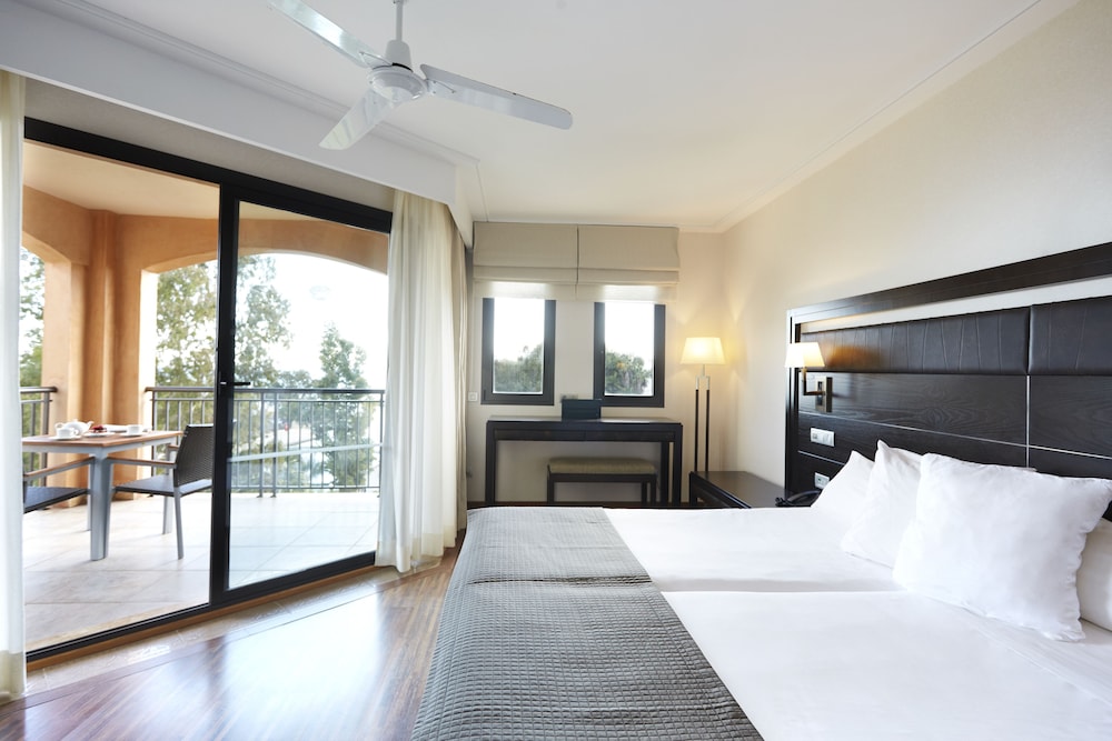 Insotel Fenicia Prestige Suites & Spa — Rooms in Santa Eulalia, Balearic Islands