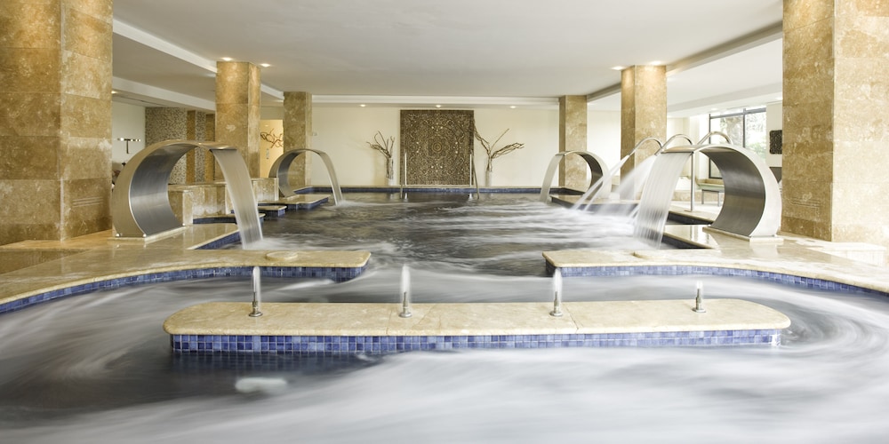 Insotel Fenicia Prestige Suites & Spa — Facilities in Santa Eulalia, Balearic Islands