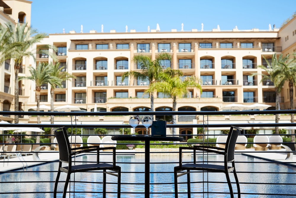 Insotel Fenicia Prestige Suites & Spa — Restaurant in Santa Eulalia, Balearic Islands