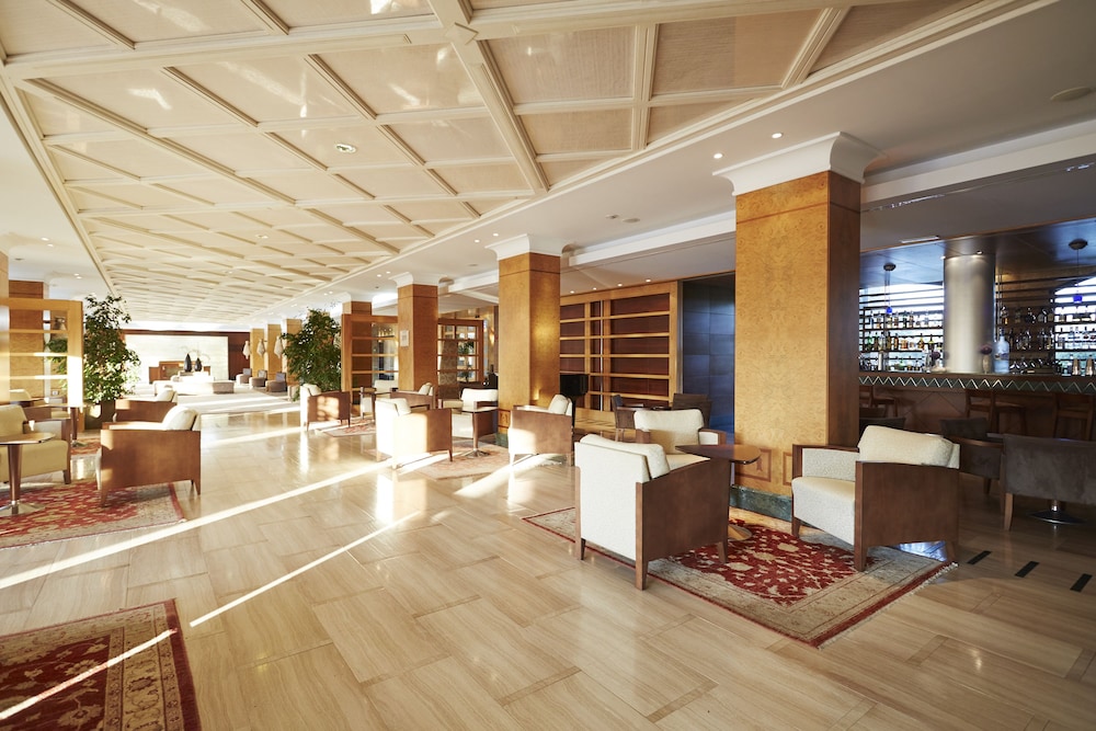 Insotel Fenicia Prestige Suites & Spa — Shared spaces in Santa Eulalia, Balearic Islands