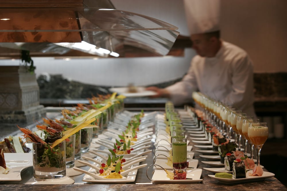 Insotel Fenicia Prestige Suites & Spa — Restaurant in Santa Eulalia, Balearic Islands