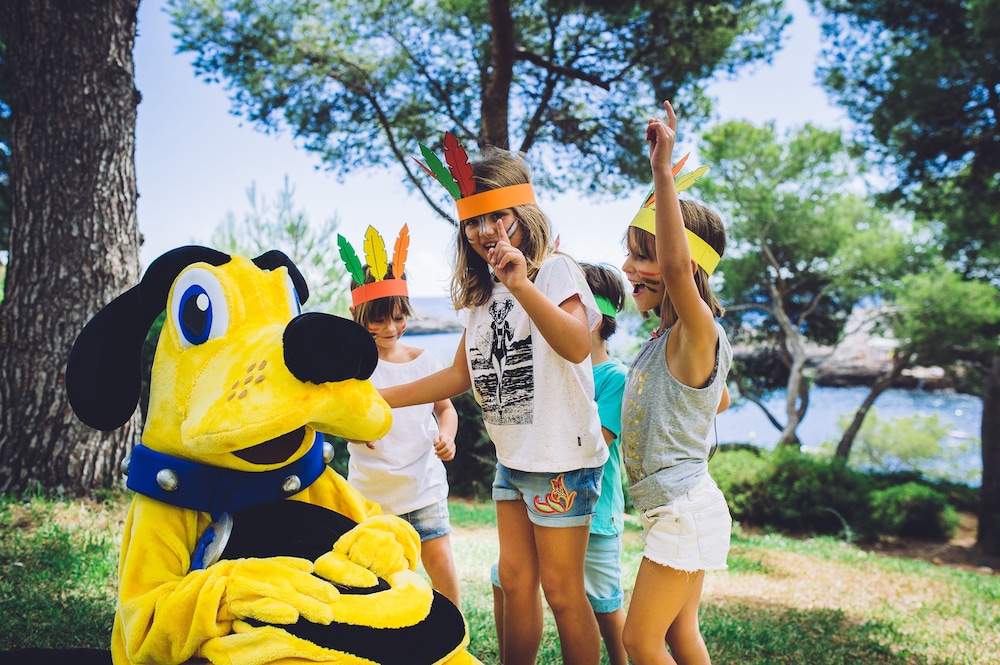 Inturotel Azul Garden — Attractions for children in Cala d´Or, Balearic Islands