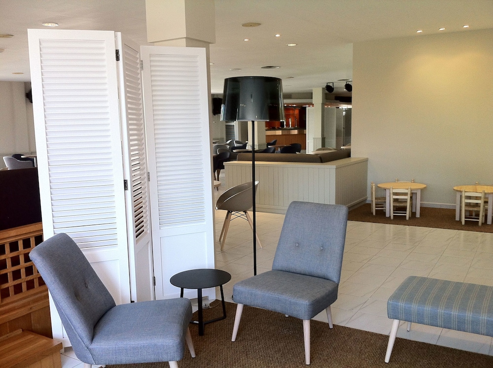 Inturotel Azul Garden — Hotel rooms in Cala d´Or, Balearic Islands