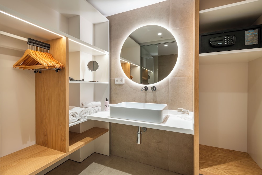 Inturotel Cala Azul — Hotel rooms in Cala d´Or, Balearic Islands