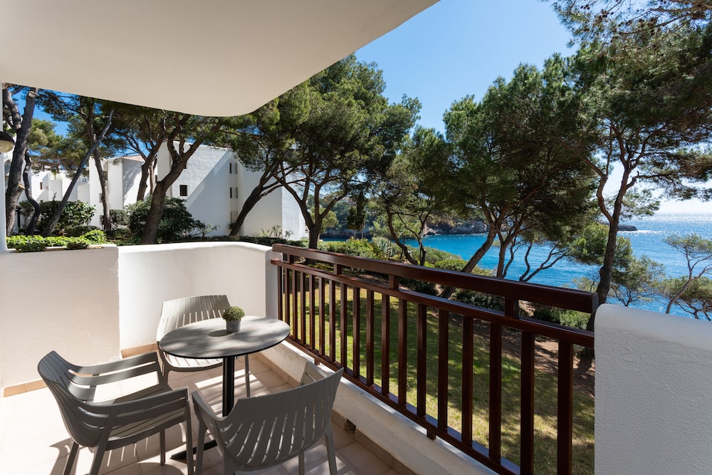 Inturotel Cala Azul — Hotel rooms in Cala d´Or, Balearic Islands