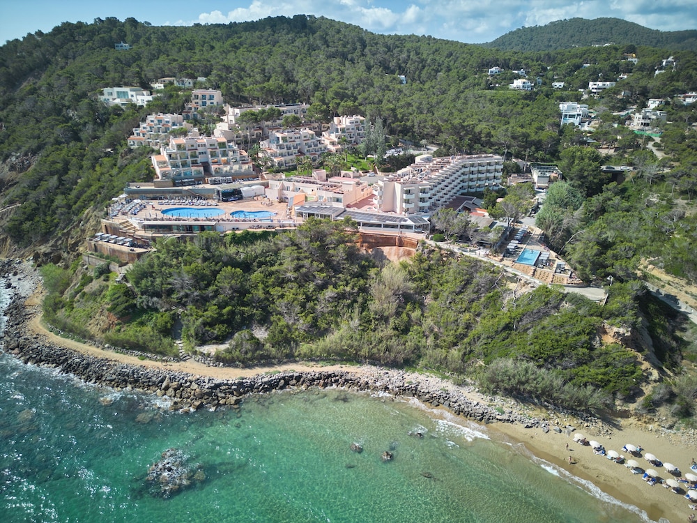 Invisa Hotel Club Cala Verde — Main photo in Santa Eulalia, Balearic Islands