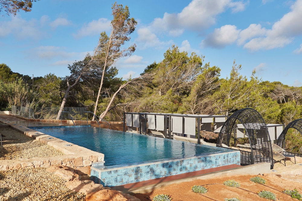 Invisa Hotel Club Cala Verde — Swimming pool in Santa Eulalia, Balearic Islands