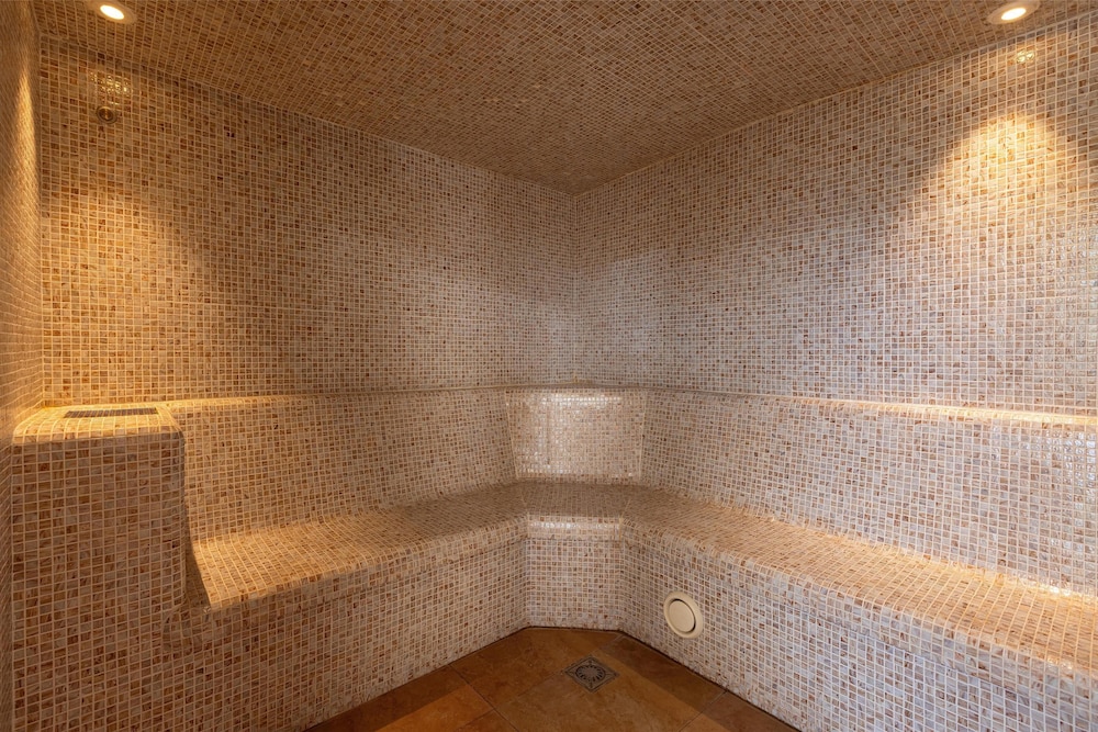 Invisa Hotel La Cala — Spa in Santa Eulalia, Balearic Islands
