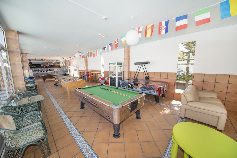 Apartamentos Jable Bermudas — Sports & recreation in Puerto del Carmen, Canary Islands