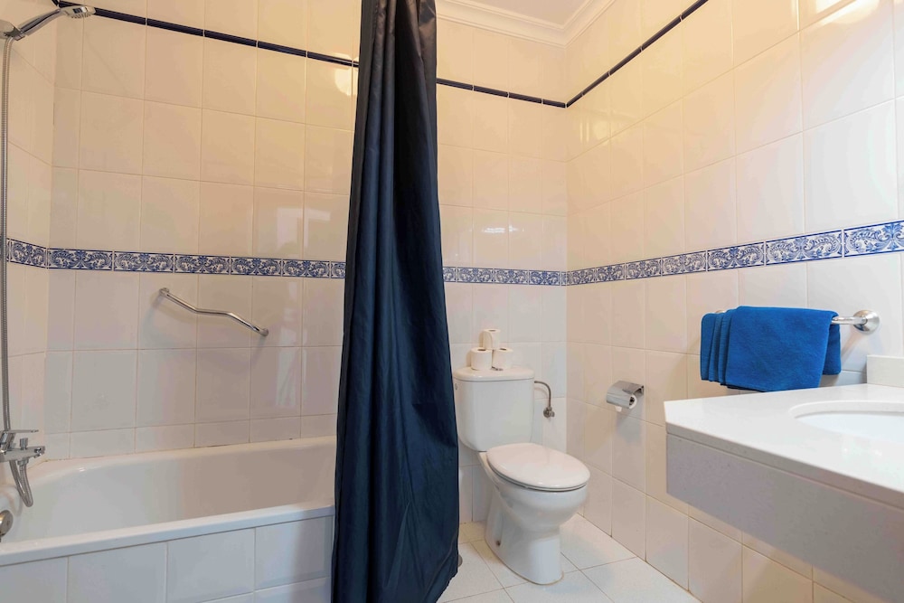 Apartamentos Jable Bermudas — Hotel rooms in Puerto del Carmen, Canary Islands