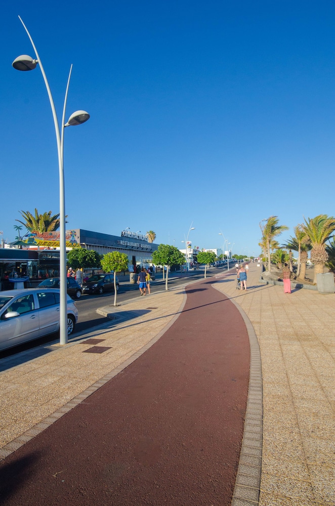 Apartamentos Jable Bermudas — Attractions in the area in Puerto del Carmen, Canary Islands