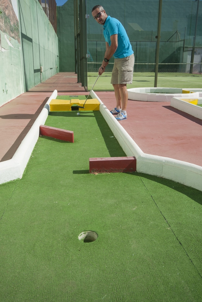 Apartamentos Jable Bermudas — Sports & recreation in Puerto del Carmen, Canary Islands