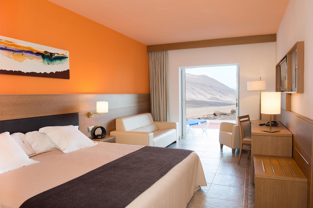 Club Jandía Princess - All Inclusive — Hotel rooms in Esquinzo, Canary Islands