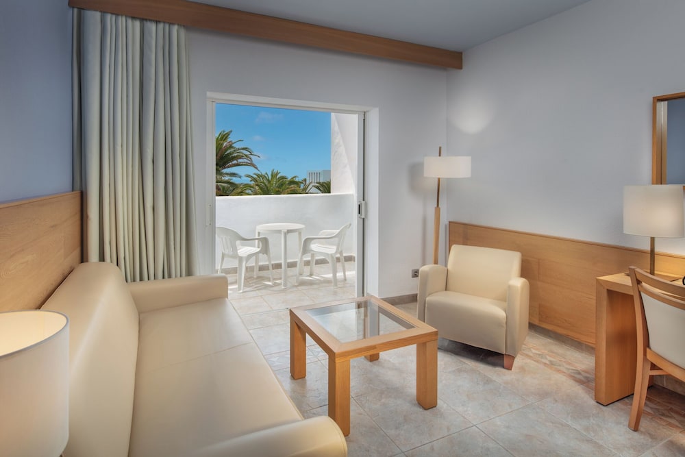 Club Jandía Princess - All Inclusive — Hotel rooms in Esquinzo, Canary Islands