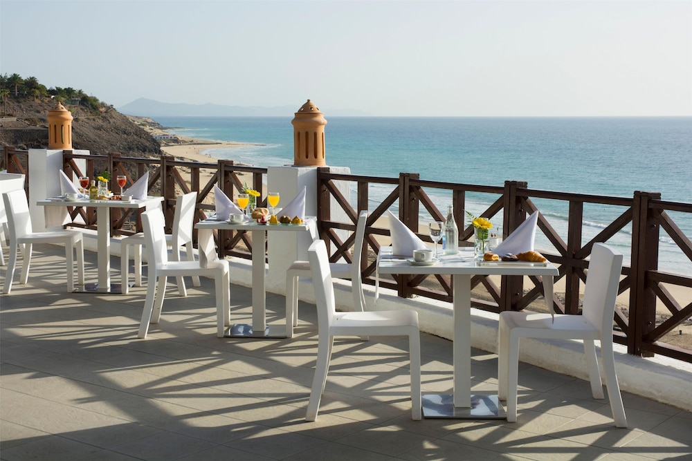 Club Jandía Princess - All Inclusive — Restaurant & bars in Esquinzo, Canary Islands