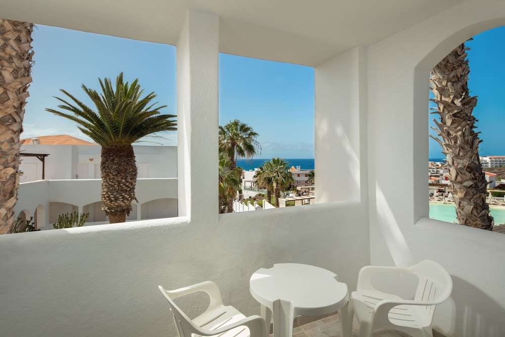 Club Jandía Princess - All Inclusive — Hotel rooms in Esquinzo, Canary Islands