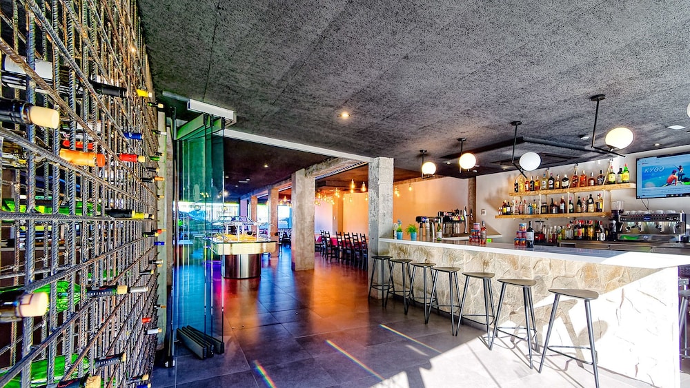 Ura Jardín del Atlántico — Restaurant & bars in Playa del Ingles, Canary Islands