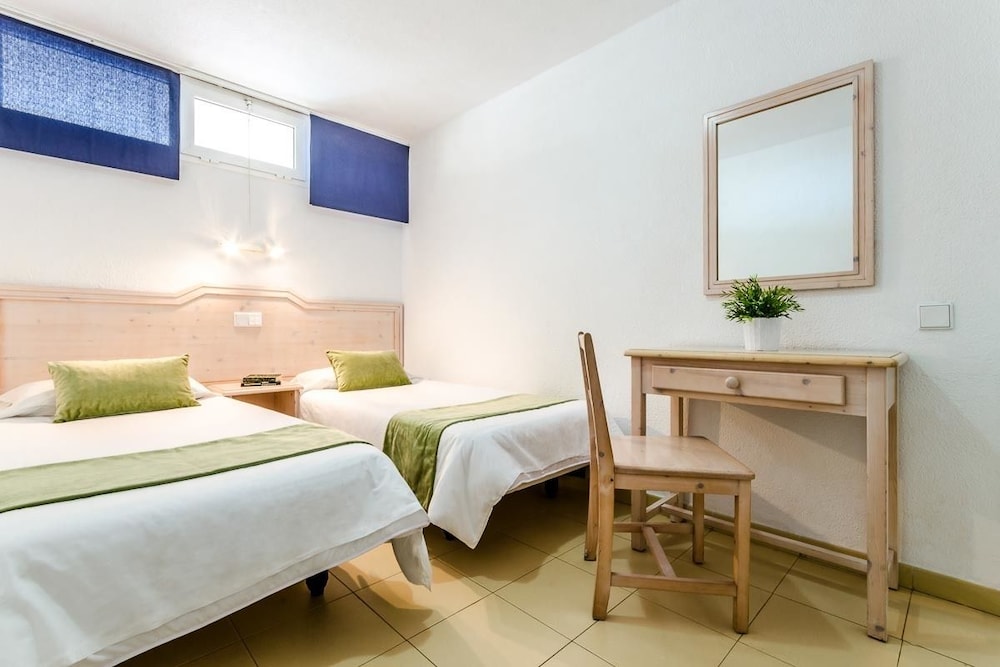 Ura Jardín del Atlántico — Hotel rooms in Playa del Ingles, Canary Islands