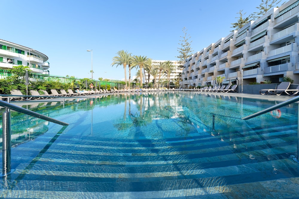 Ura Jardín del Atlántico — Swimming pool in Playa del Ingles, Canary Islands