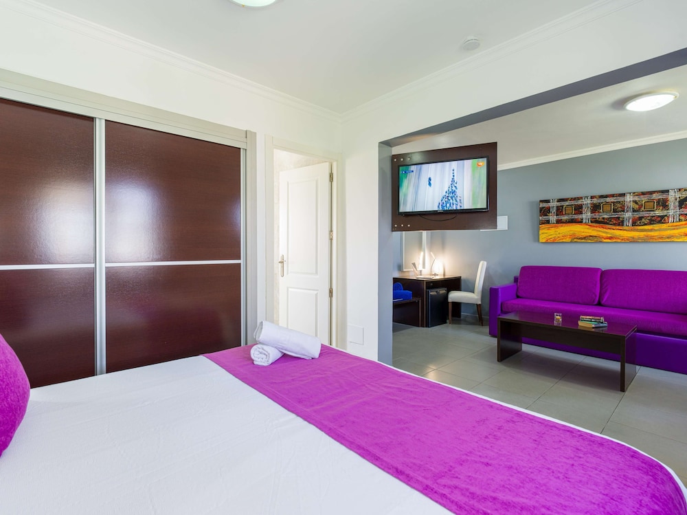 eó Suite Hotel Jardin Dorado — Hotel rooms in Maspalomas, Canary Islands