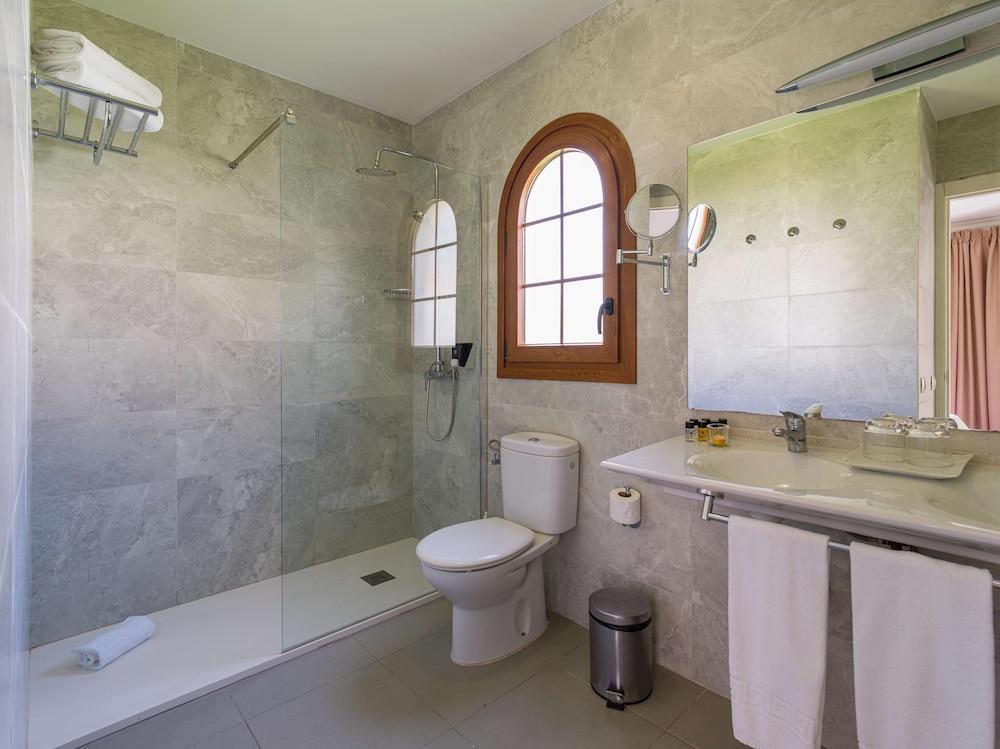 eó Suite Hotel Jardin Dorado — Hotel rooms in Maspalomas, Canary Islands