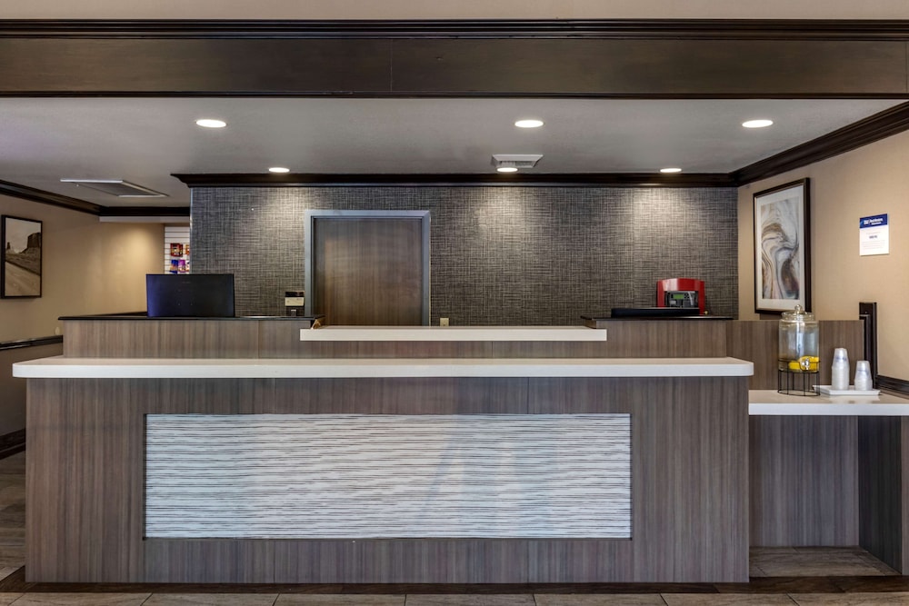 Best Western Plus Las Vegas West — Hotel building in Las Vegas, Nevada
