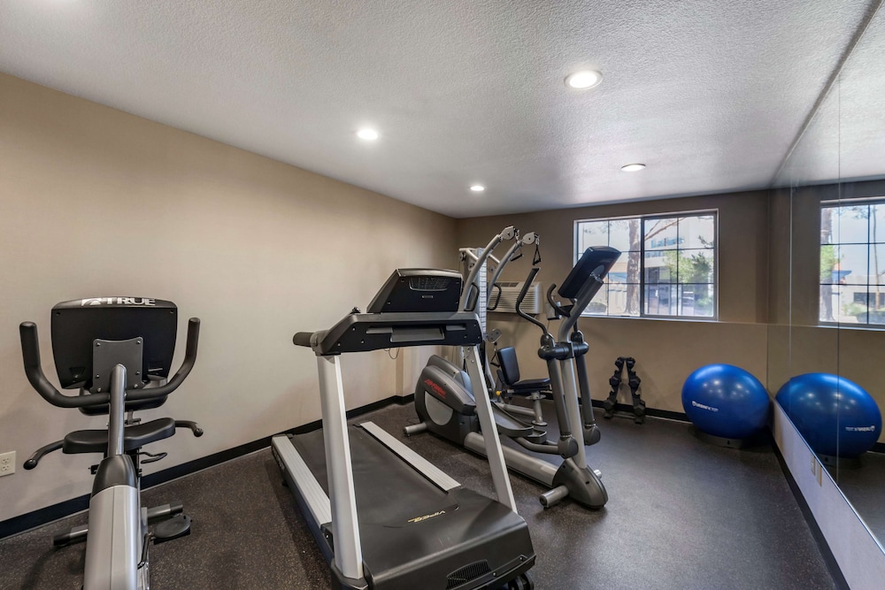 Best Western Plus Las Vegas West — Sports & recreation in Las Vegas, Nevada