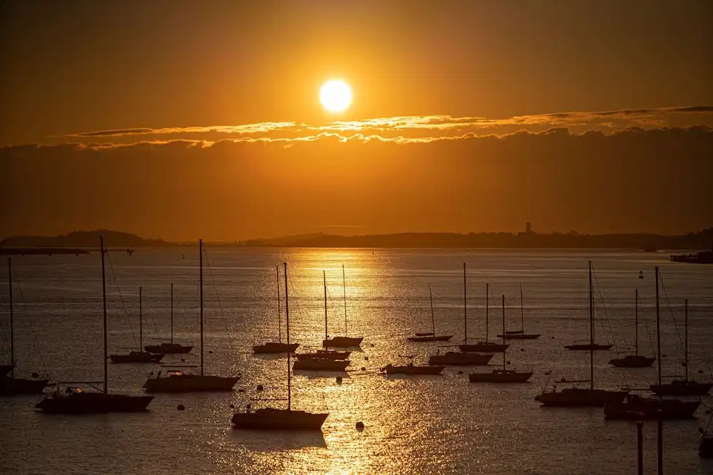 Boston Marriott Long Wharf — Beach in Boston, Massachusetts