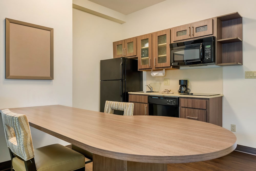 Candlewood Suites Fort Myers Sanibel Gateway by IHG — Hotel rooms in Fort Myers, Florida