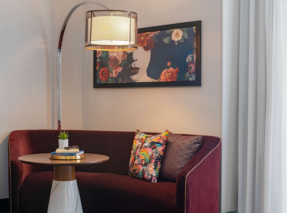 Hyatt Centric French Quarter New Orleans — Hotel rooms in New Orleans, Louisiana