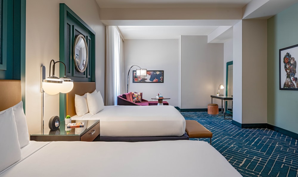 Hyatt Centric French Quarter New Orleans — Hotel rooms in New Orleans, Louisiana