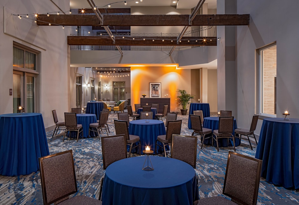 Hyatt Centric French Quarter New Orleans — Restaurant & bars in New Orleans, Louisiana
