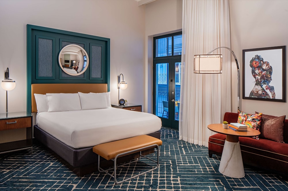 Hyatt Centric French Quarter New Orleans — Hotel rooms in New Orleans, Louisiana