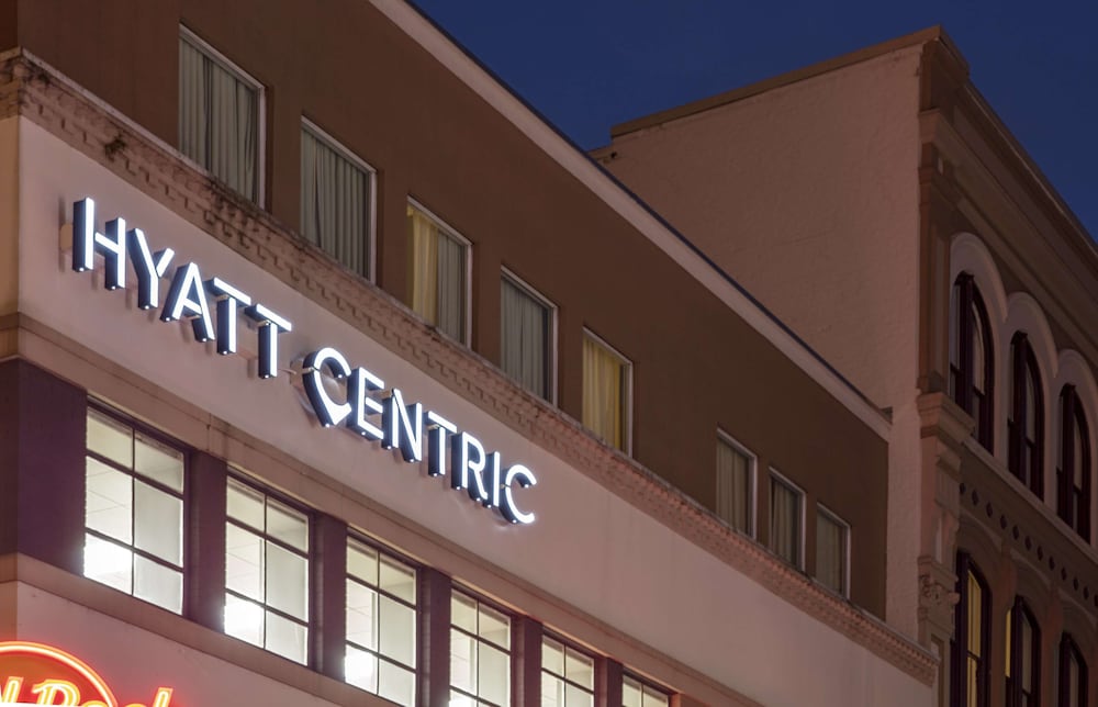 Hyatt Centric French Quarter New Orleans — Hotel building in New Orleans, Louisiana