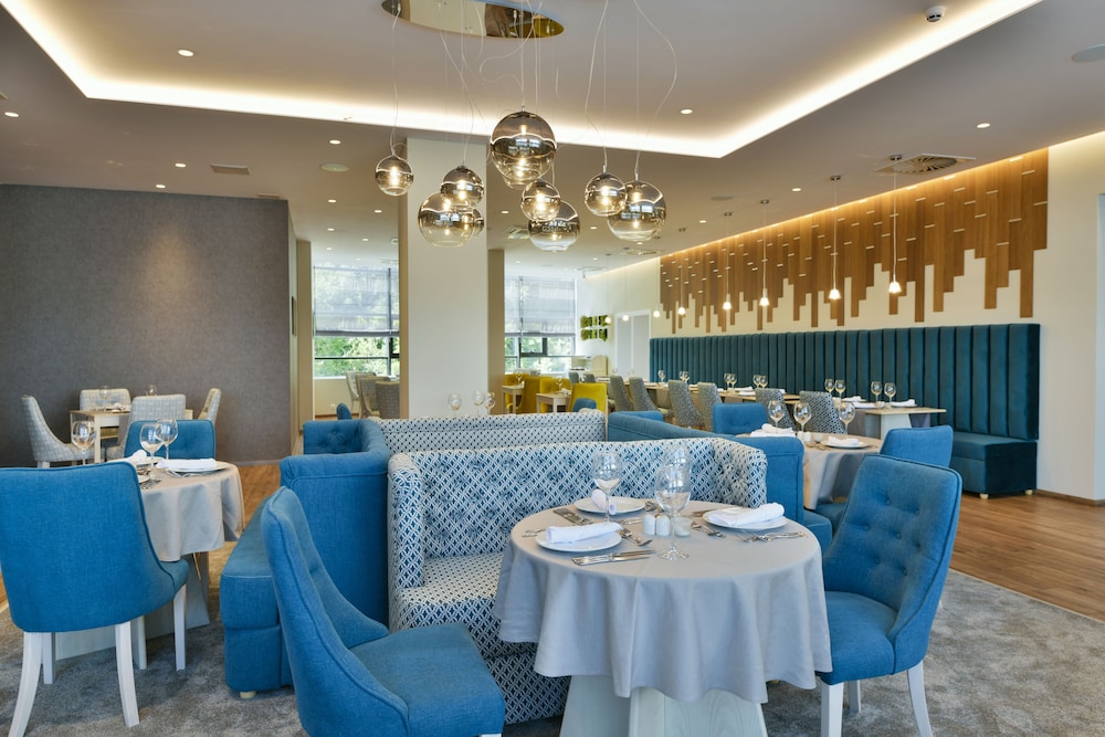Grifid Encanto Beach Hotel - Wellness & SPA — Restaurant & bars in Golden Sands, Varna Region